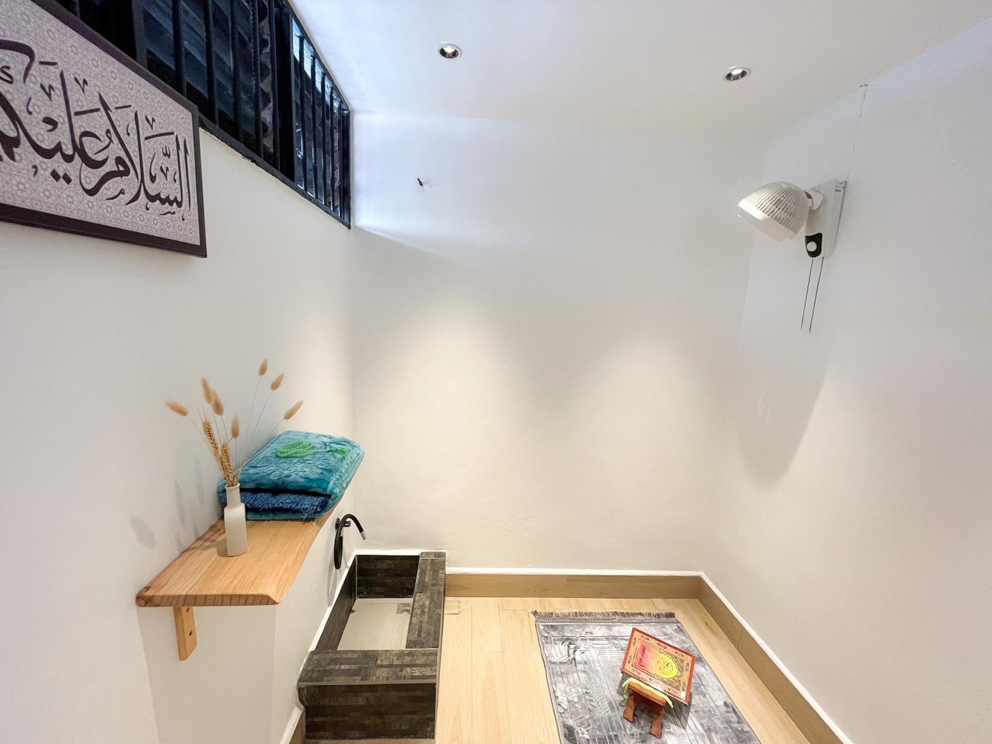 Sleep Box Penang Hotel George Town Ngoại thất bức ảnh